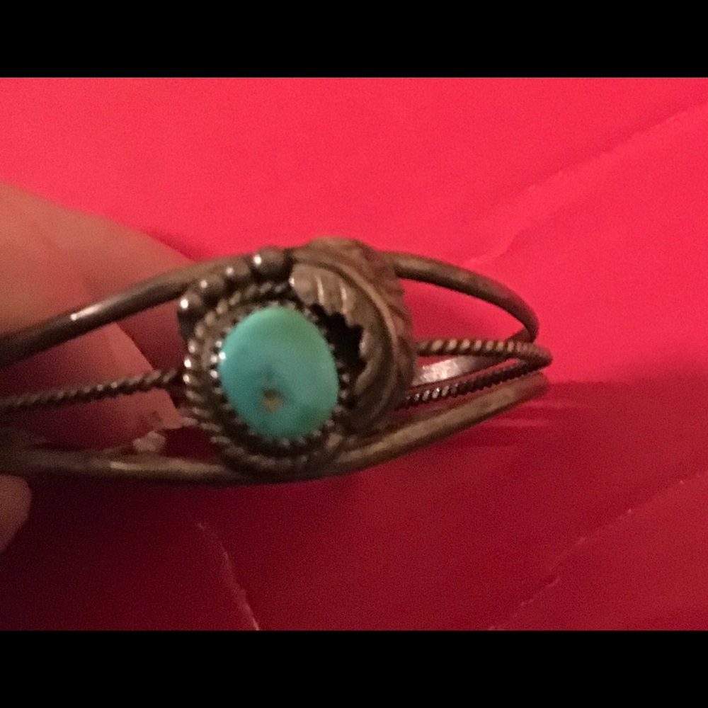 Native American petite turquoise stone bracelet Probably a Child’s size